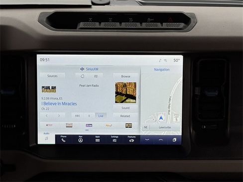 Certified 2024 Ford Bronco Wildtrak image 15