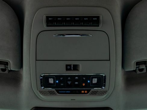 Used 2024 Ford F250 Limited w/ FX4 Off-Road Package image 30