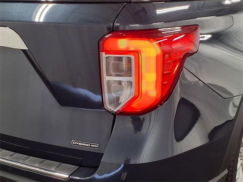 Certified 2023 Ford Explorer Limited image 32