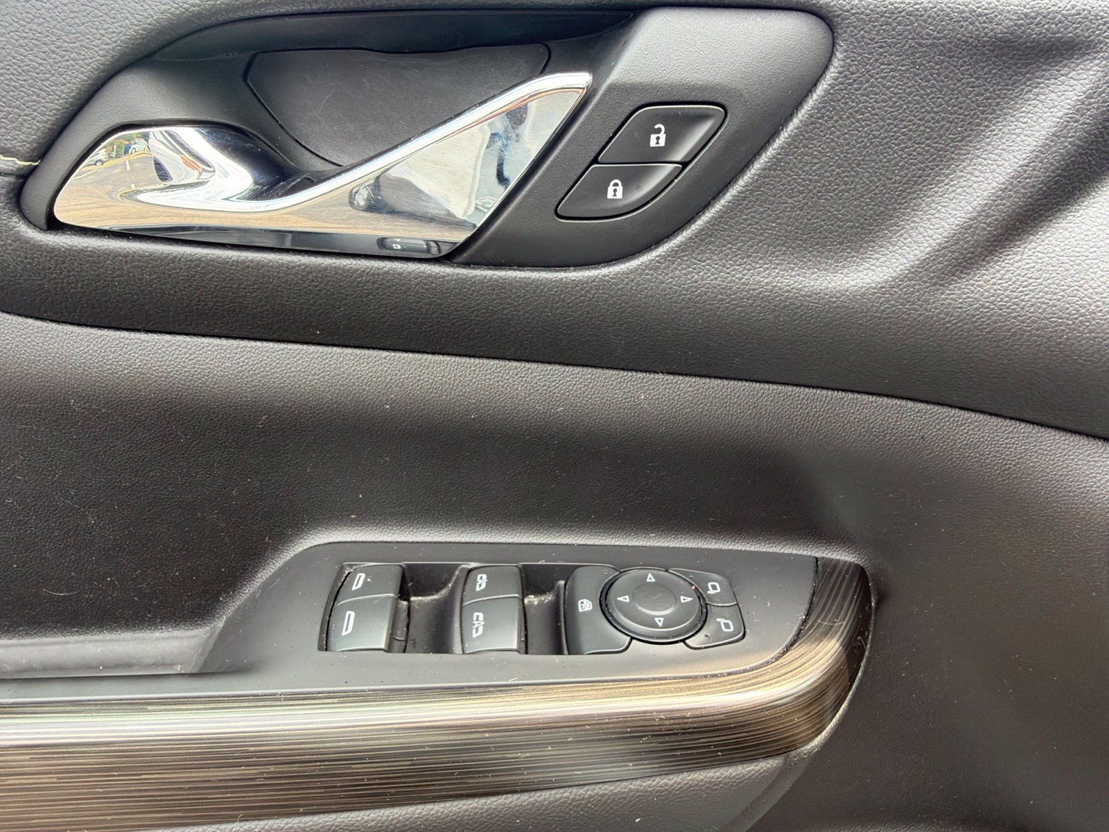 Used 2023 GMC Acadia SLT AWD/4WD image 20