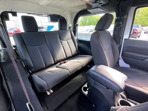 Used 2018 Jeep Wrangler Sport image 26