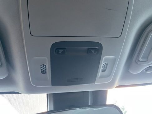 Used 2018 Toyota Camry LE image 21