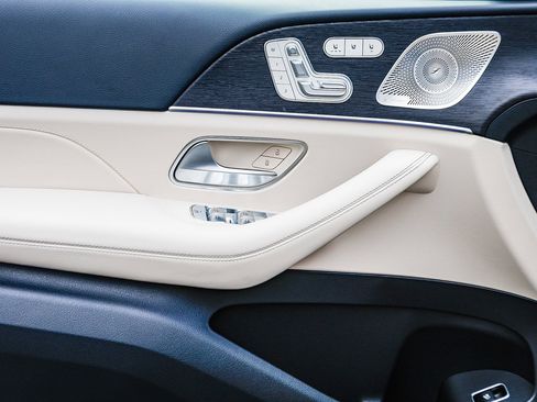 New 2026 Mercedes-Benz GLE 450 4MATIC image 21