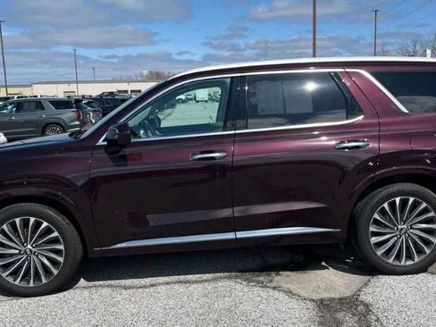 Used 2023 Hyundai Palisade Calligraphy w/ Cargo Package image 7