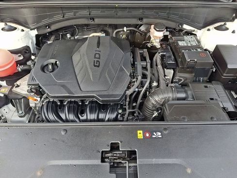 Used 2023 Kia Sorento LX image 28