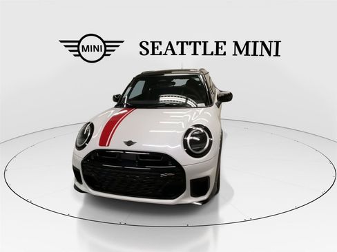 New 2026 MINI Cooper S image 4