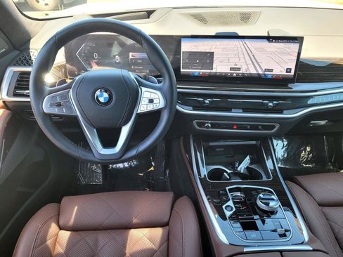 Certified 2025 BMW X7 xDrive40i w/ Executive Package AWD/4WD image 20