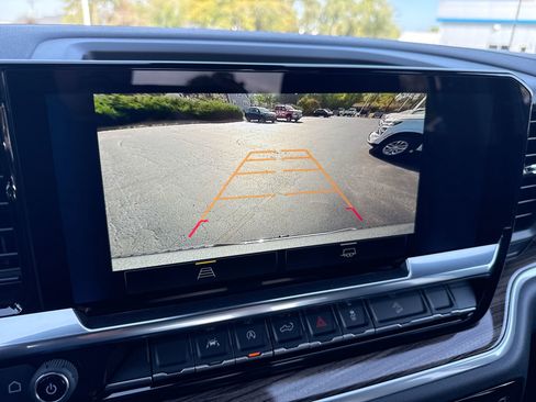 New 2026 Chevrolet Silverado 1500 LT w/ Z71 Off-Road Package AWD/4WD image 48