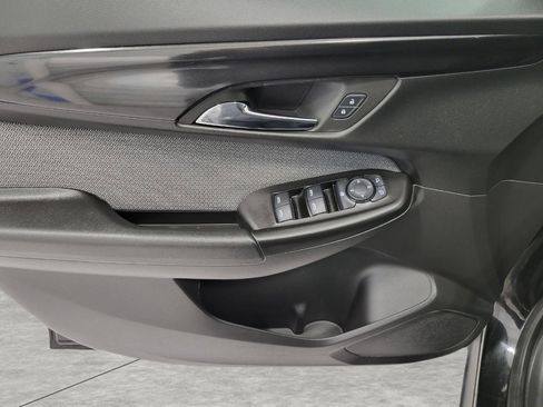 Used 2024 Chevrolet TrailBlazer LT image 24