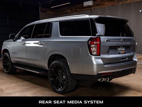 Used 2024 Chevrolet Suburban High Country w/ Advanced Technology Package AWD/4WD image 7