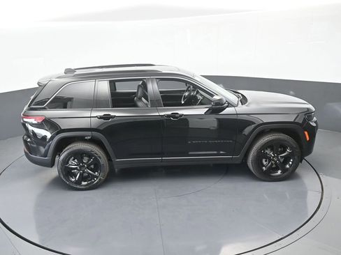 New 2026 Jeep Grand Cherokee Limited w/ Limited Altitude Package RWD image 48