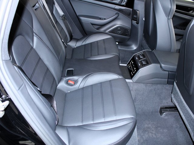 New 2026 Porsche Panamera 4 AWD/4WD image 23