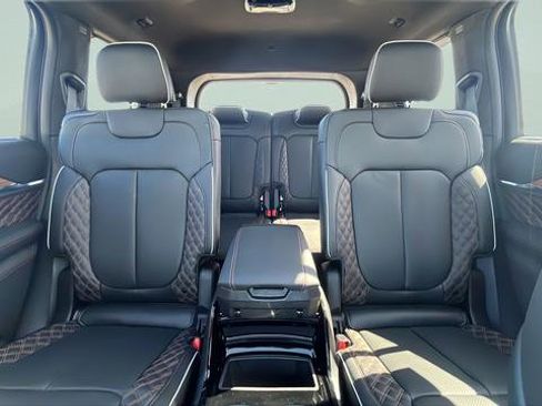 New 2026 Jeep Grand Cherokee L Summit w/ Obsidian Package image 20