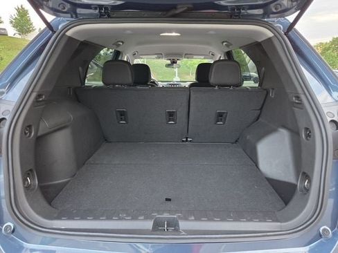 Used 2024 Chevrolet Equinox LS w/ Driver Confidence II Package FWD image 40