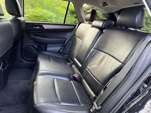 Used 2015 Subaru Outback 2.5i Premium w/ Popular Package #3 AWD/4WD image 26