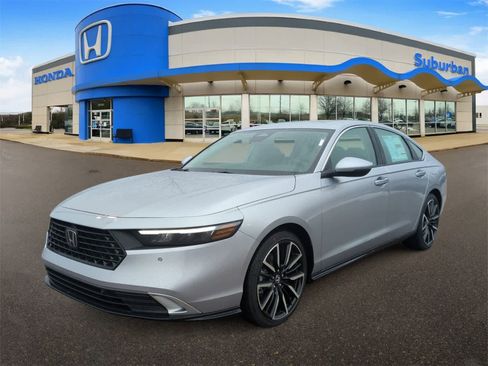New 2026 Honda Accord Touring image 4