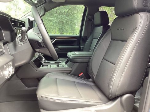 New 2026 GMC Sierra 2500 Denali w/ Denali Reserve Package AWD/4WD image 17