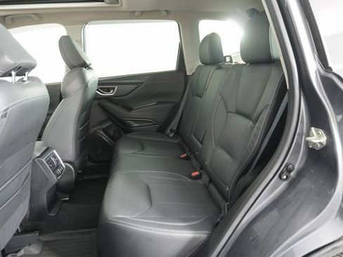 Certified 2021 Subaru Forester Limited image 33