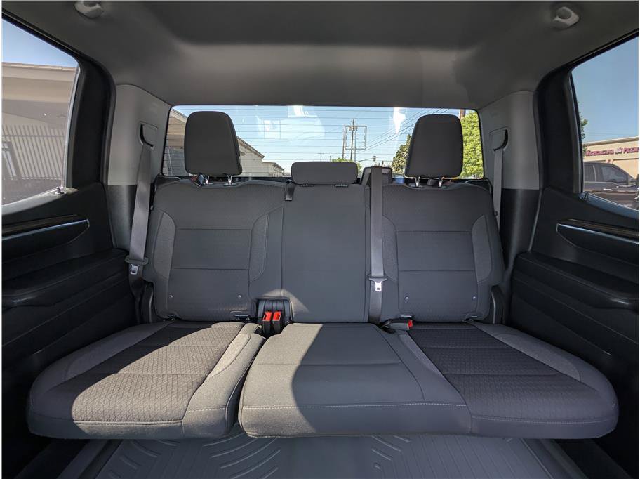 Used 2024 Chevrolet Silverado 1500 LT AWD/4WD image 8