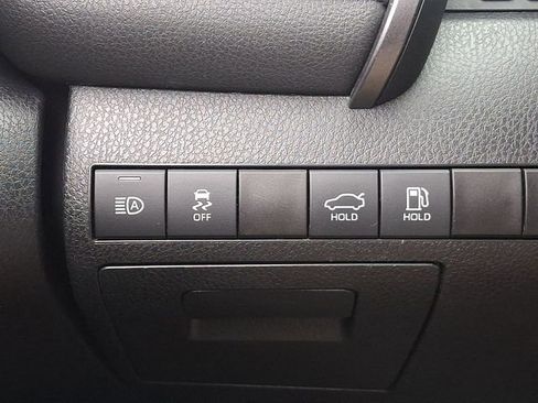 Used 2023 Toyota Camry SE image 27