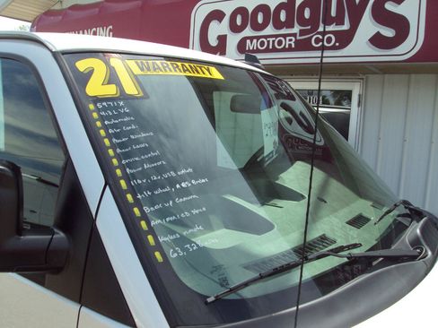 Used 2021 Chevrolet Express 3500 Extended w/ Driver Convenience Package RWD image 31