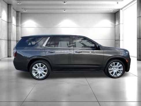 Used 2021 Chevrolet Tahoe High Country w/ Premium Package image 8