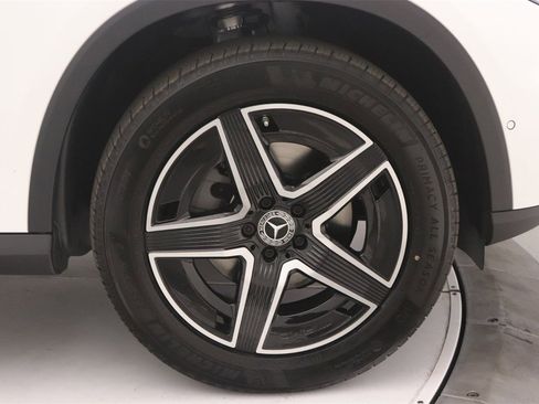 New 2026 Mercedes-Benz GLC 300 image 13