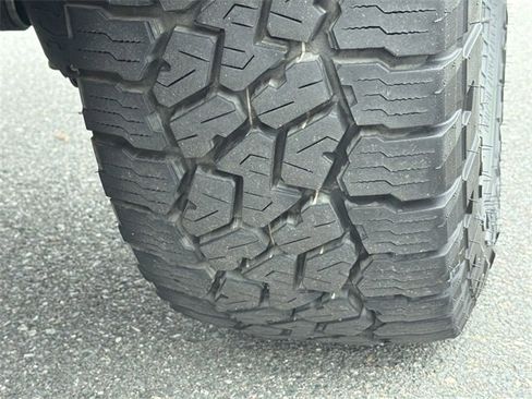 Used 2021 Jeep Gladiator Mojave image 17