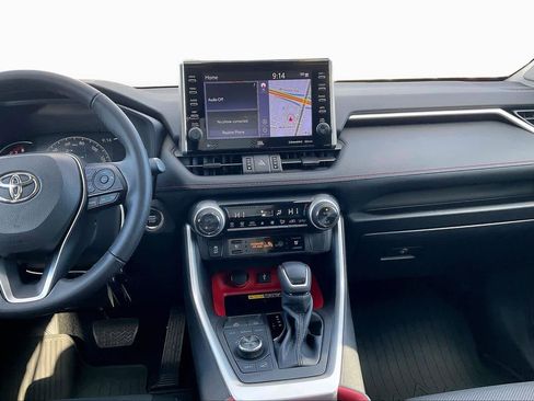 Certified 2022 Toyota RAV4 TRD Off-Road image 7