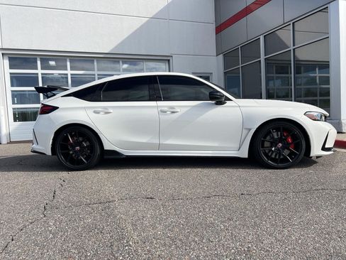Used 2025 Honda Civic Type R image 30