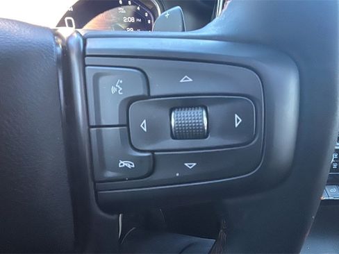 Used 2024 GMC Sierra 1500 AT4 w/ Technology Package image 16