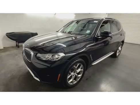 Used 2024 BMW X3 sDrive30i w/ Convenience Package RWD image 4