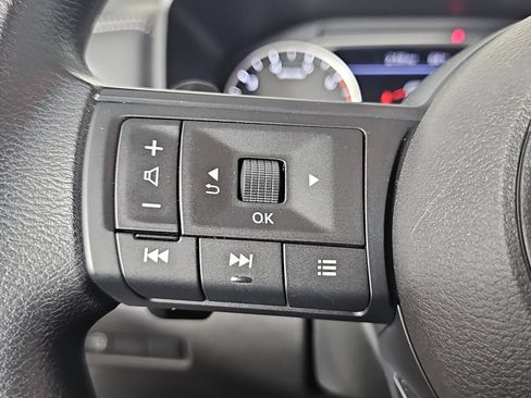 Certified 2024 Nissan Rogue S FWD image 16