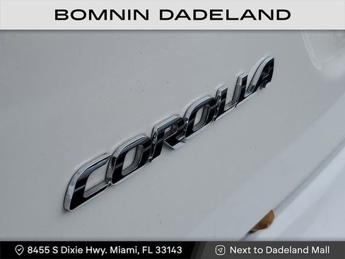 Used 2019 Toyota Corolla SE image 6