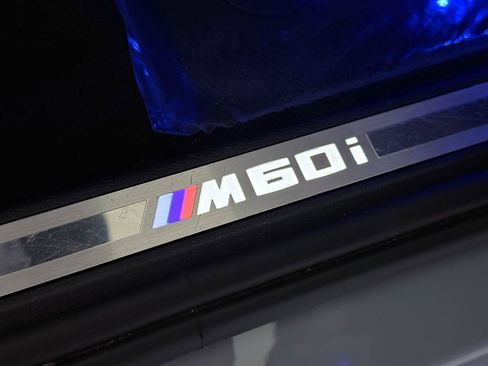 Used 2024 BMW X7 M60i w/ Executive Package AWD/4WD image 18