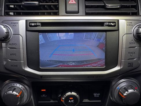 Used 2019 Toyota 4Runner SR5 AWD/4WD image 30
