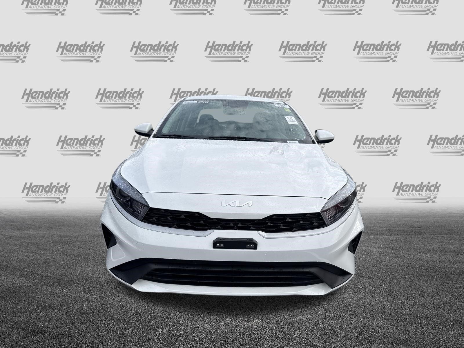 Used 2023 Kia Forte LXS FWD image 3
