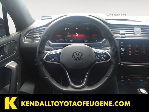 Used 2023 Volkswagen Tiguan SE R-Line AWD/4WD image 12