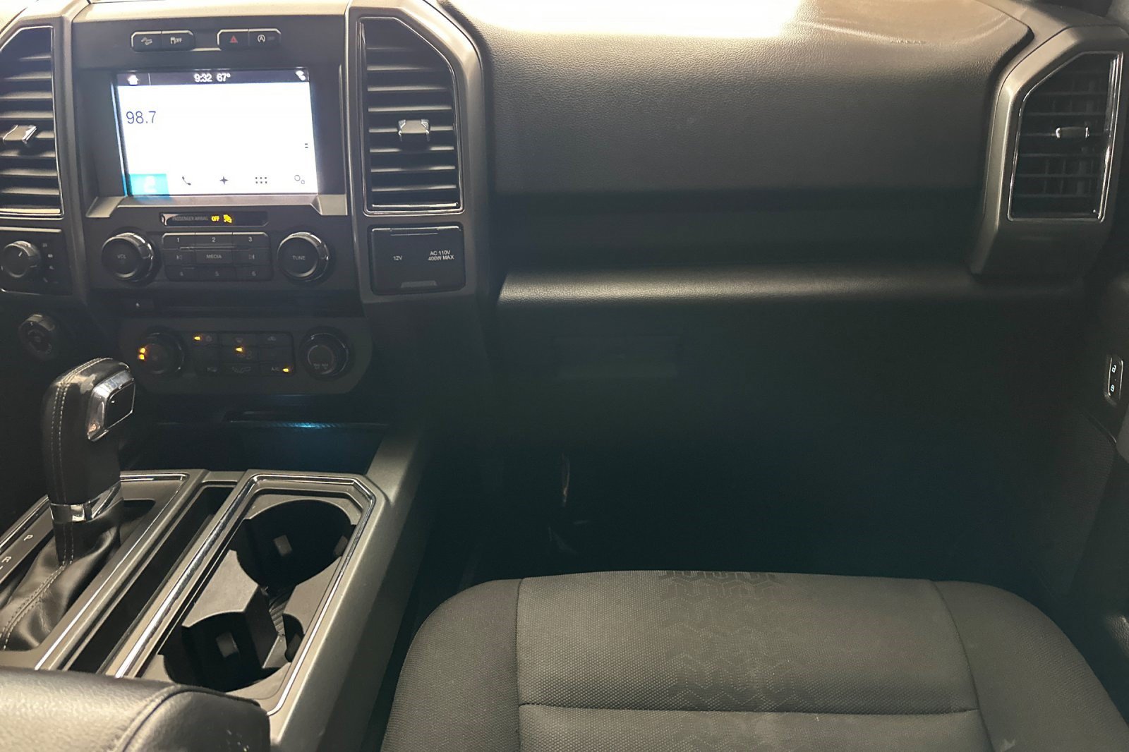 Used 2018 Ford F150 XLT w/ Equipment Group 302A Luxury AWD/4WD image 29