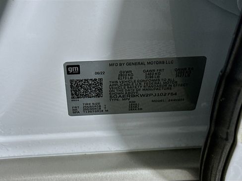 Used 2023 Buick Enclave Essence w/ LPO, Cargo Package image 12