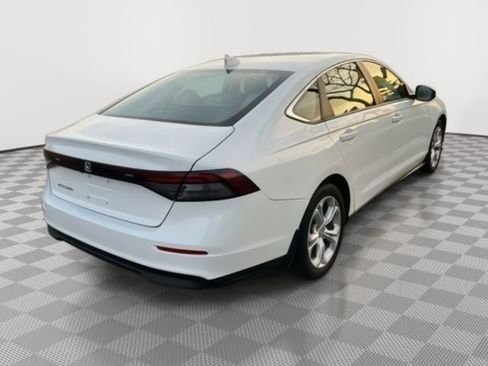 Used 2023 Honda Accord LX image 5