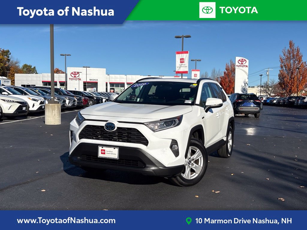 Certified 2020 Toyota RAV4 XLE w/ Convenience Package AWD/4WD image 1
