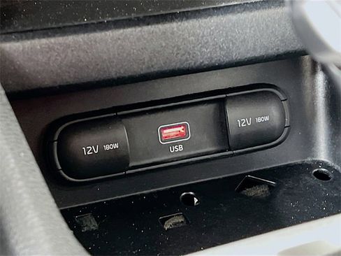 Used 2023 Kia Forte LXS image 19