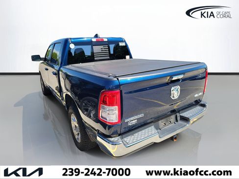Used 2019 RAM 1500 Big Horn AWD/4WD image 3