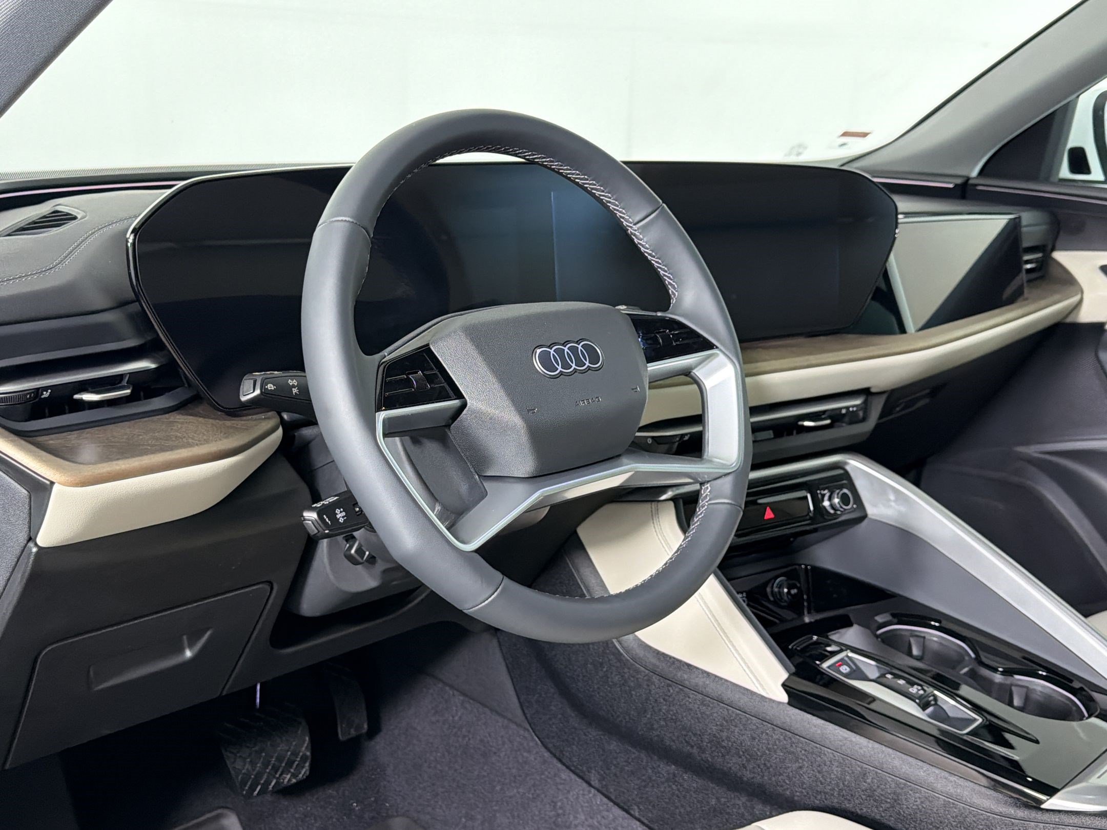 New 2026 Audi Q5 Premium Plus AWD/4WD image 3
