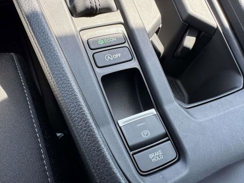Used 2025 Honda Accord SE image 28