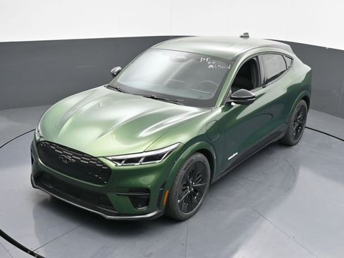 New 2025 Ford Mustang Mach-E GT image 20