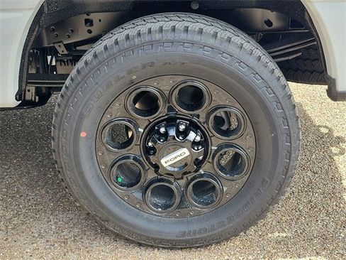 New 2026 Ford F250 XLT w/ XLT Premium Package image 18