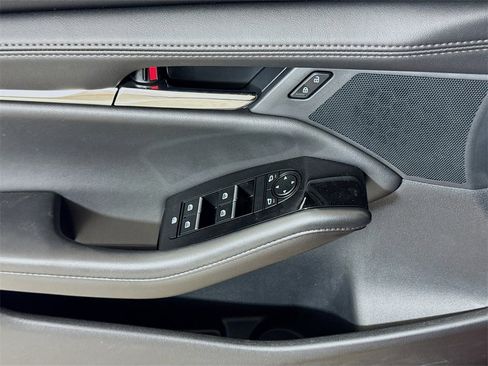 New 2025 MAZDA MAZDA3 s image 15