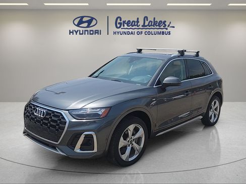 Used 2022 Audi Q5 2.0T Prestige w/ Prestige Package AWD/4WD image 1